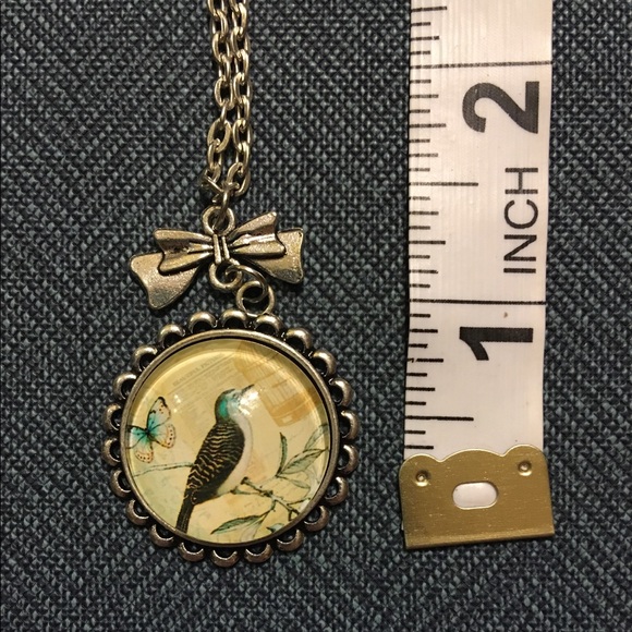 Bird and butterfly necklace on silver chain - Picture 3 of 3